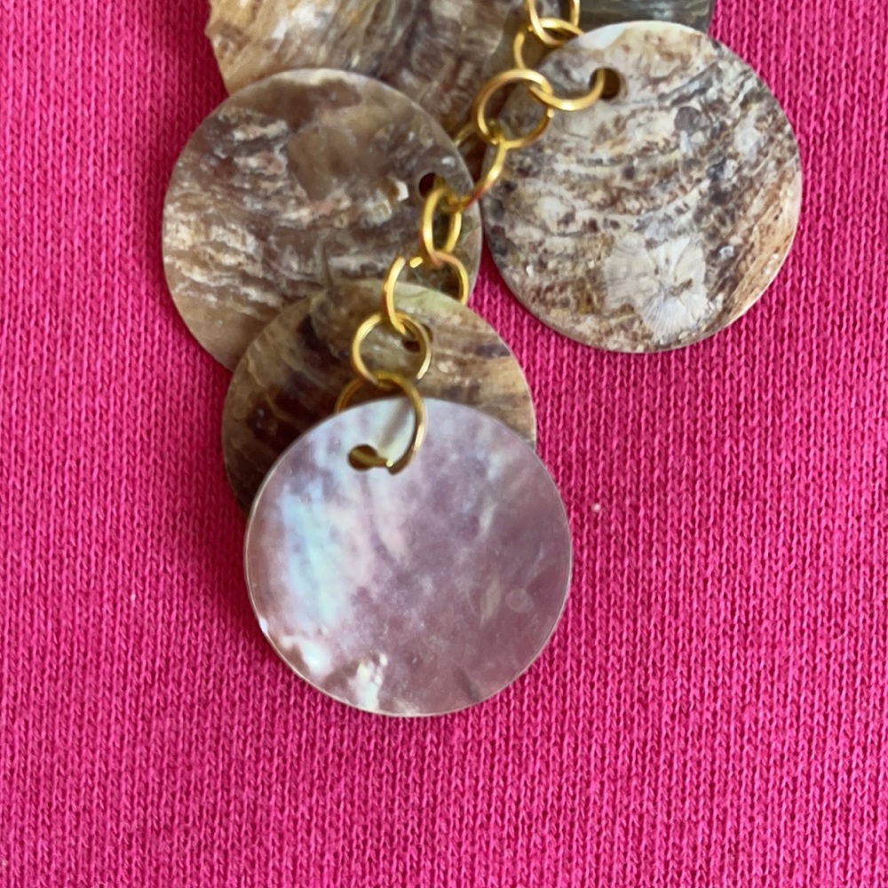 Cute Shell Earrings - Picture 9 of 9